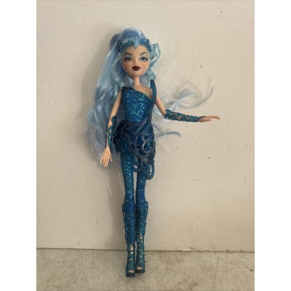 Jakks Pacific Winx Club 2013 Icy Dark Sirenix Trix Witch Doll!